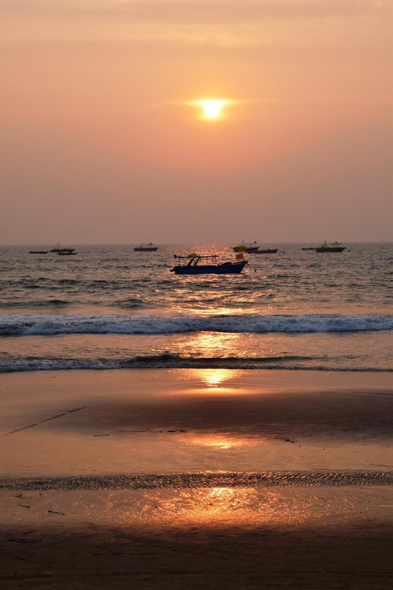 Ocean View Cottage Calangute Bagian luar foto
